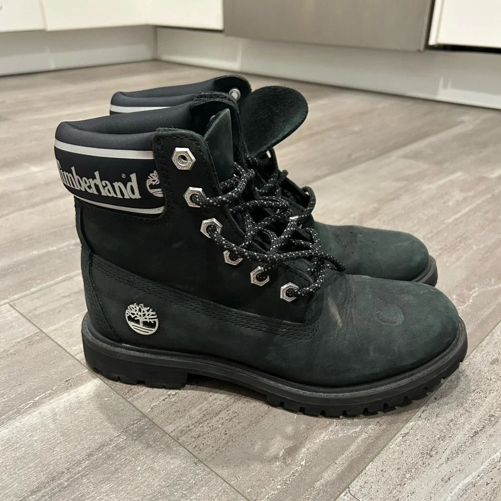 Timberlands All Black Logo Cuff Waterproof Boots